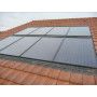 panneaux solaires encatrés en toiture