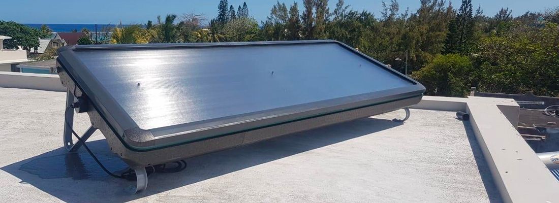 Sunpad installé sur un toit plat